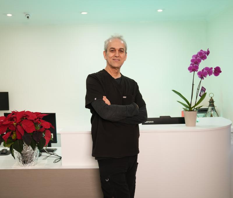Dr. Amir Mahbod Zare Bavani
